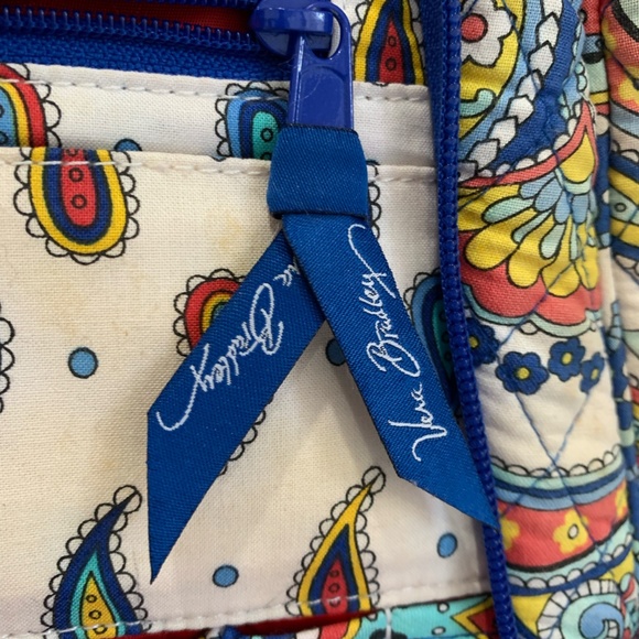 Vera Bradley - Picture 2 of 10